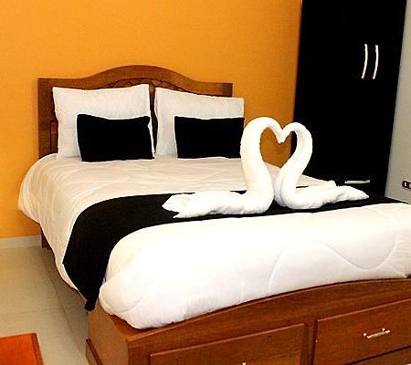 Hostal Universal Huaraz Екстер'єр фото